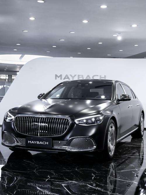 佛山南海区瑞扬达企业管理咨询岚图汽车的售后服务让用户无忧出行，迈巴赫未来的豪华车趋势